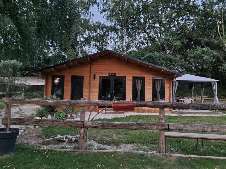 Chalet Olivier Flere-la-Riviere المظهر الخارجي الصورة